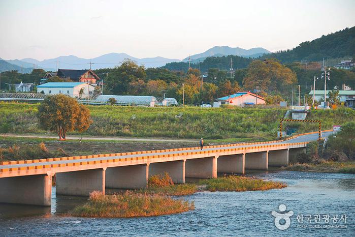 영화 ''지금 만나러 갑니다'' 촬영지 수두교