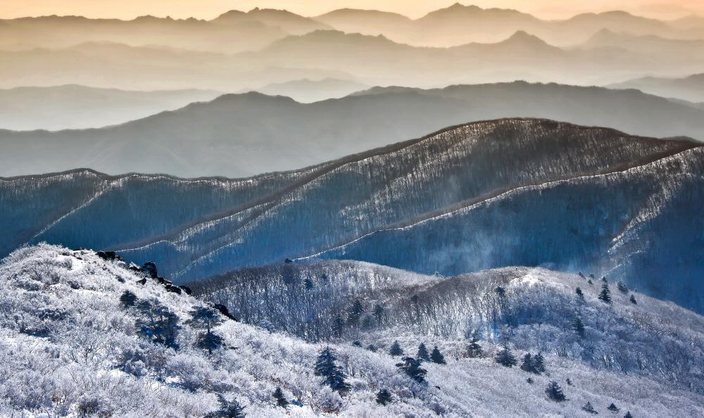 덕유산의 절경(무주군청 제공)