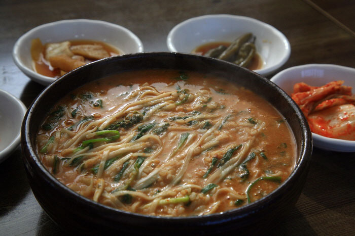 저곡식당의 인삼어죽