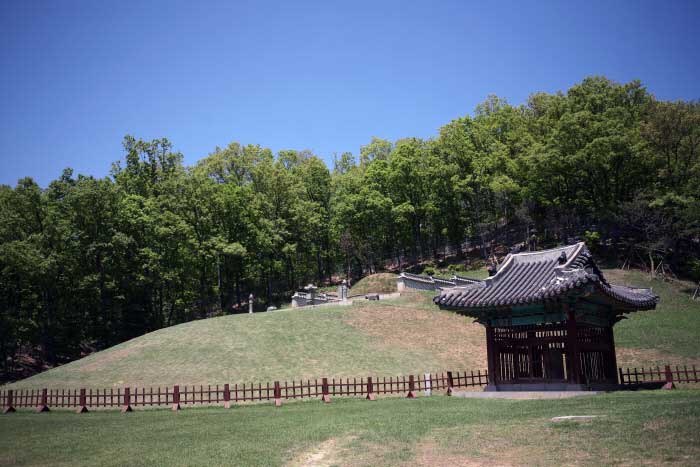 경순왕릉 전경