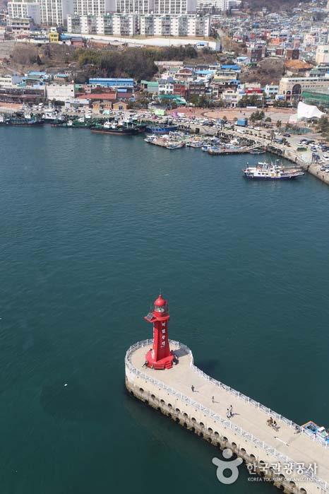 자산공원 정자에서 보이는 오동도 풍경