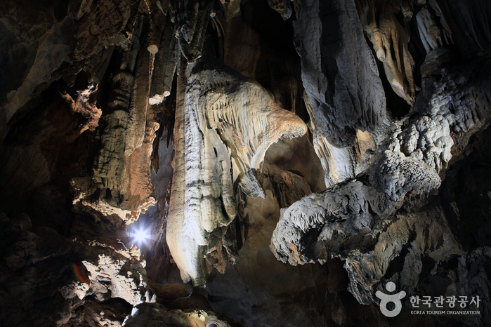 단양 석회암동굴을 대표하는 고수동굴