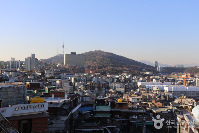 우사단길 ‘음레코드’ 옥상에서 본 서울 풍경