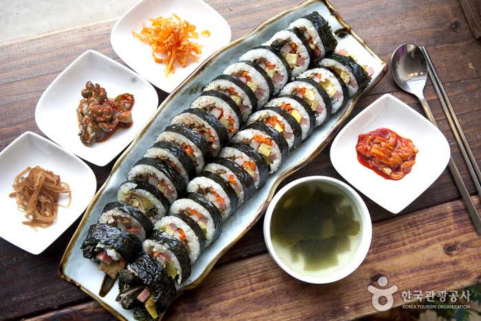 맛깔김밥 이미지