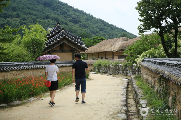 영주 지역 주요 고택이 한자리에 모인 선비촌