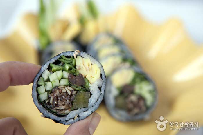 김밥 이미지