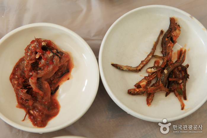 멸치젓갈과 멸치조림