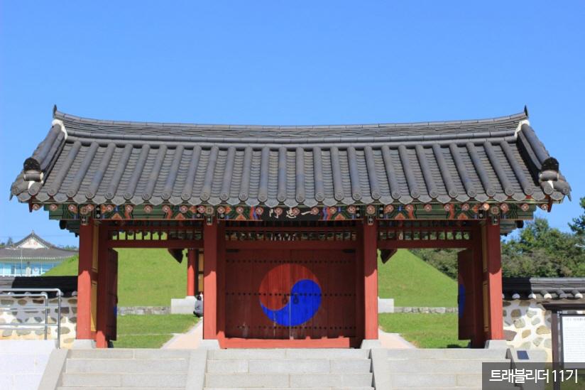 조명군총