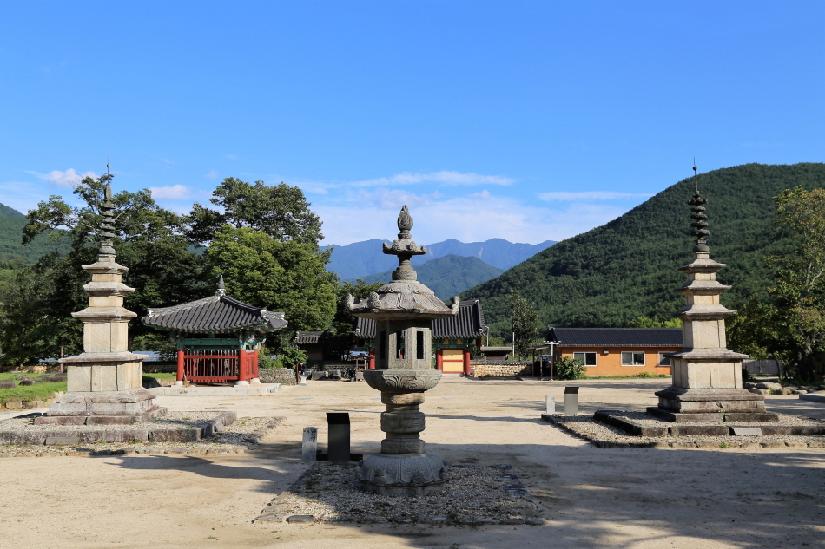지리산둘레길을 걷다가 들르기 좋은 실상사