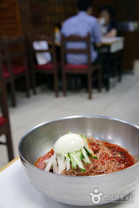함흥냉면 이미지
