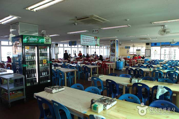 동명 활어센터 2층